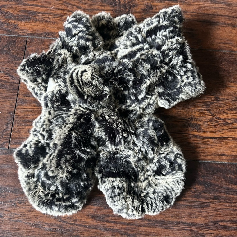 Viihahn, Women Scarf